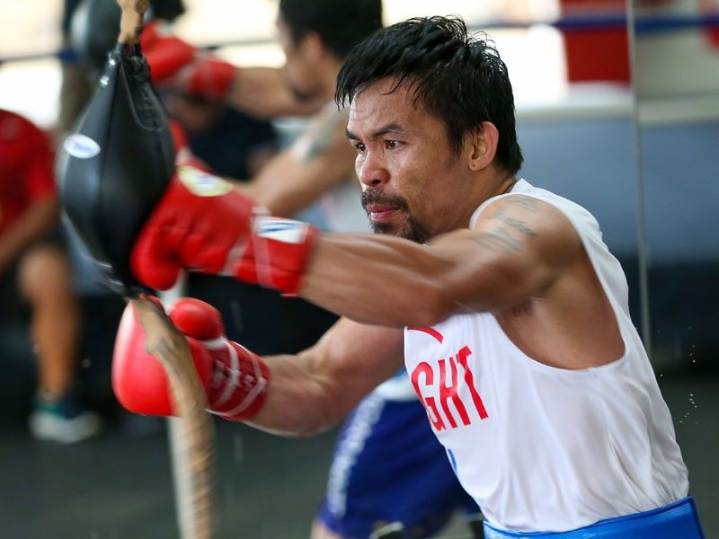 pacquiao entrenando con la pera de boxeo, pera loca, entrenar boxeo